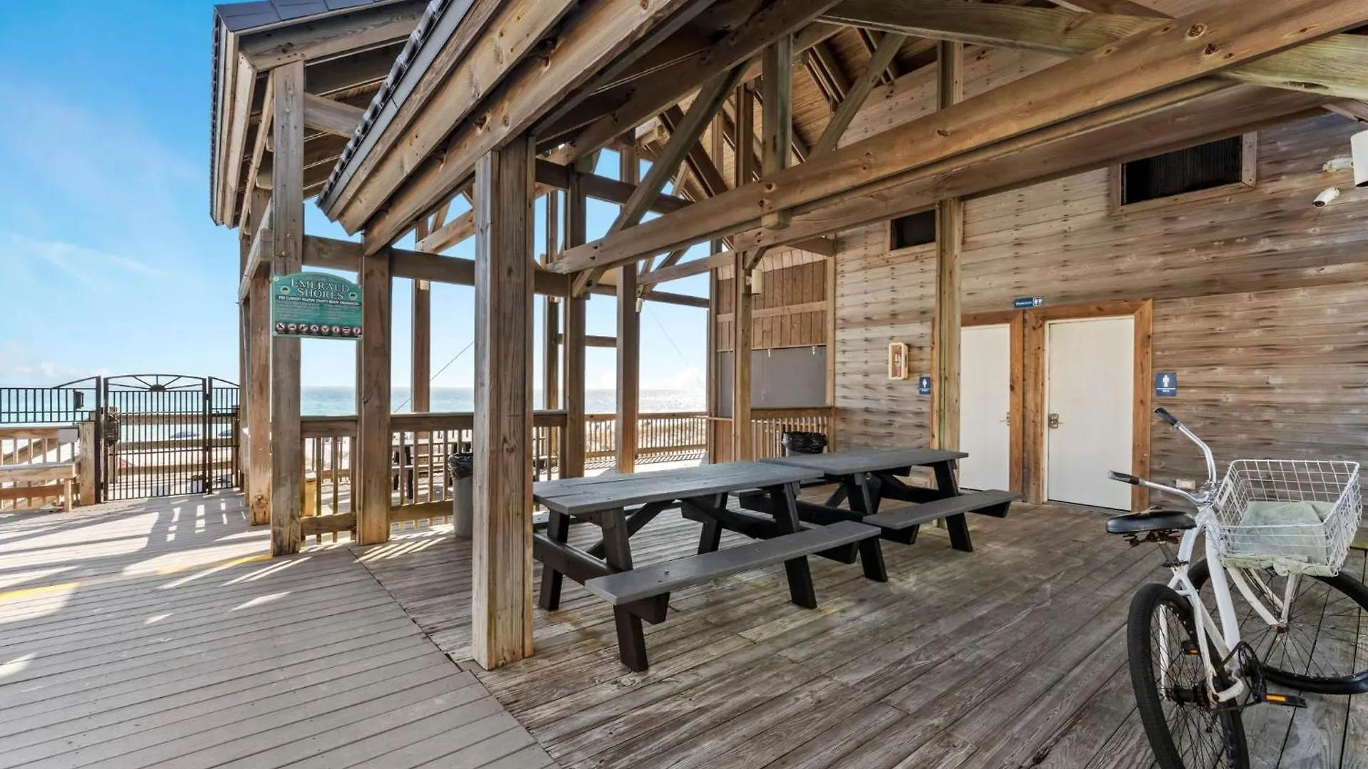 Holiday home Emerald Palace S 10 Black Coral Cove Destin