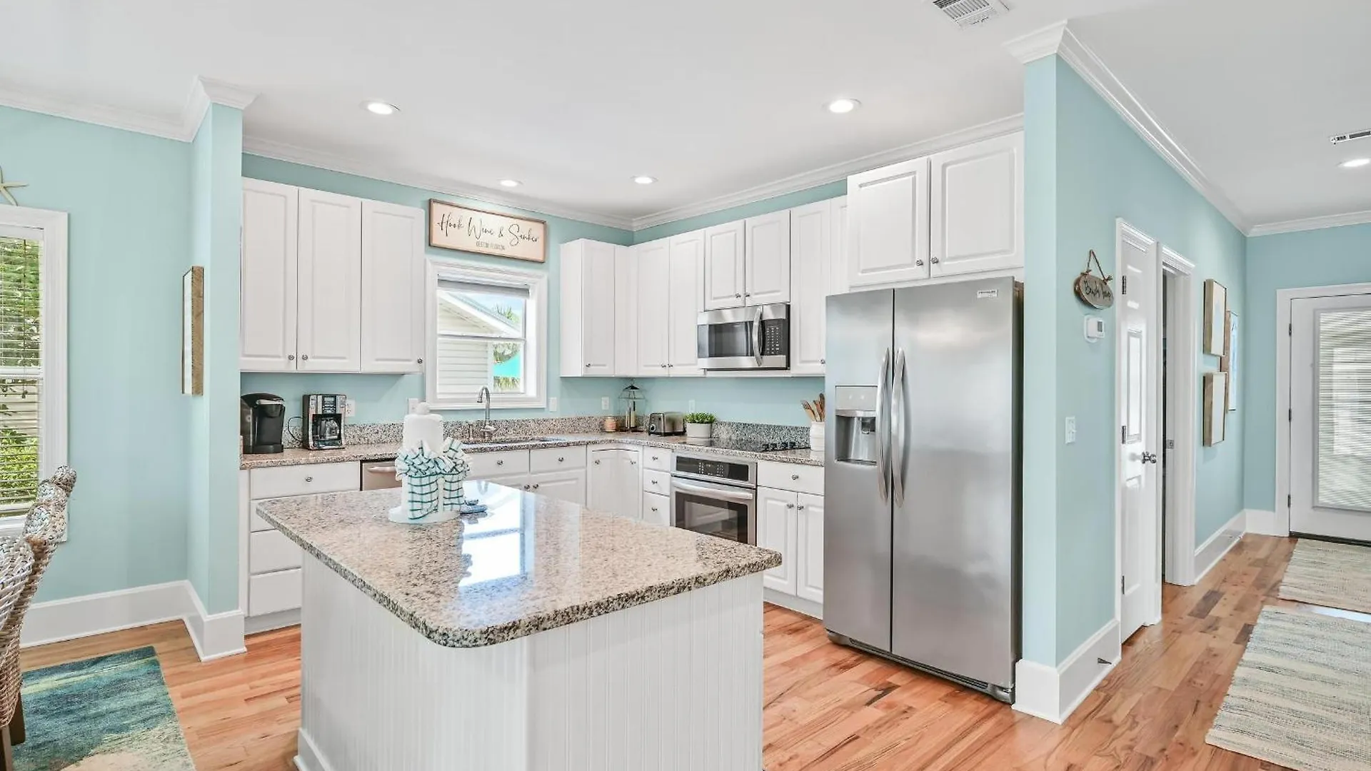 Hook Wine And Sinker Holiday home Destin