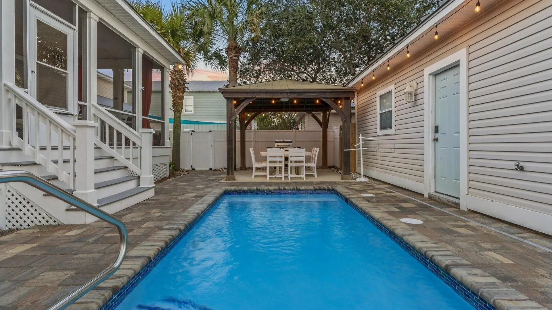 Hook Wine And Sinker Holiday home Destin