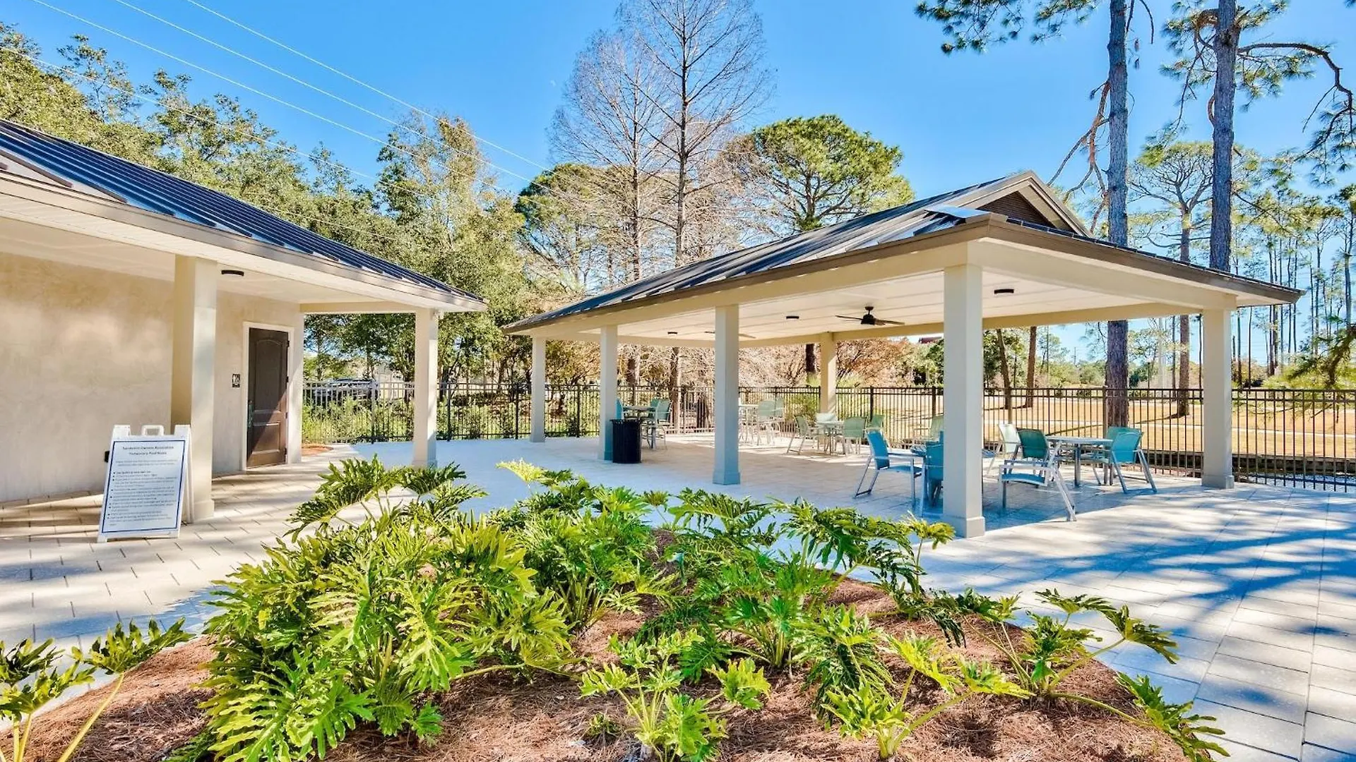 Sandpiper Village 711 