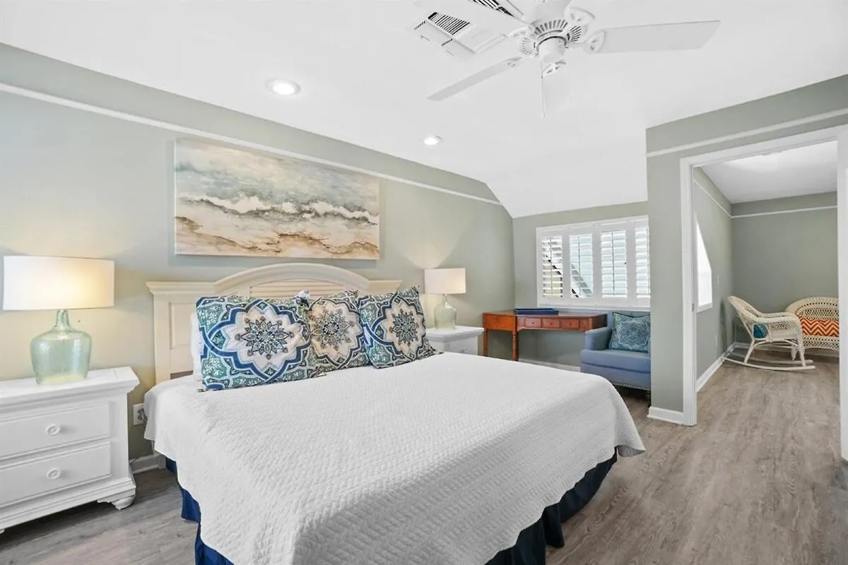 Beachwalk 5115