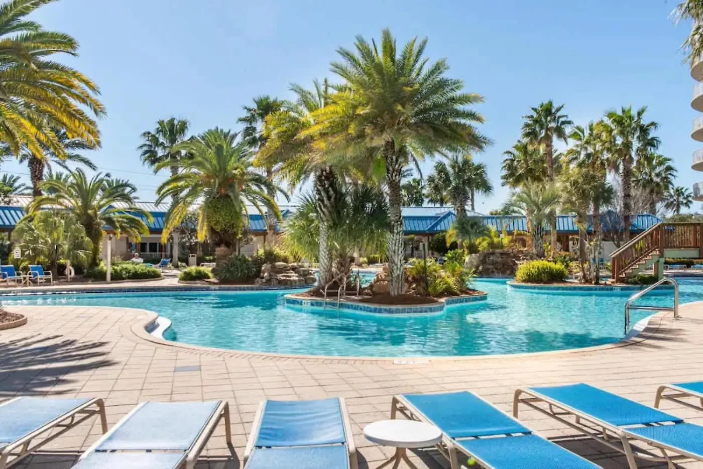 Penthouse Amazing Gulf Views Walk Or Shuttle Sleeps 6 Holiday home