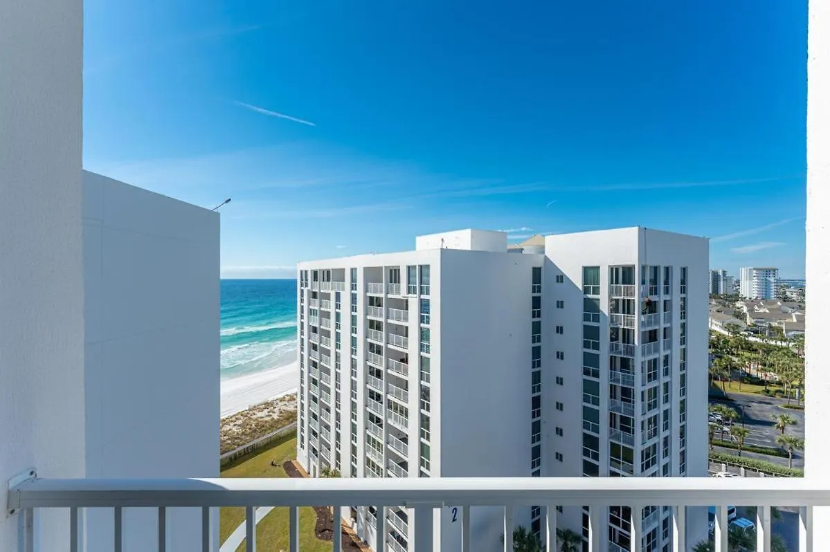 1125 Shoreline Towers Penthouse 3bd Free Set Garage Space Destin