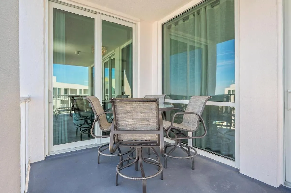 1125 Shoreline Towers Penthouse 3bd Free Set Garage Space Holiday home *