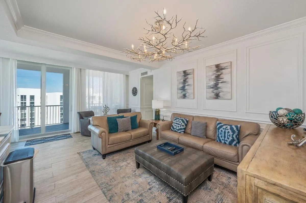 1125 Shoreline Towers Penthouse 3bd Free Set Garage Space Destin