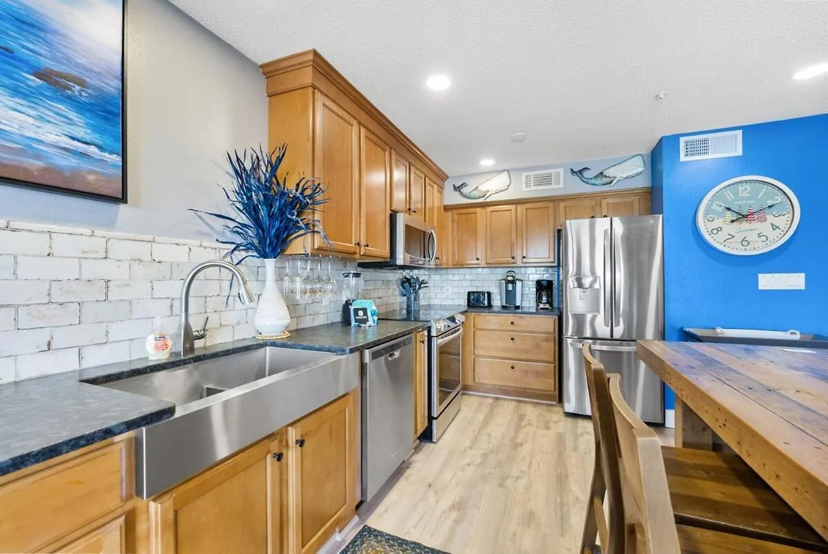Apartment Crystal Sands 110a *