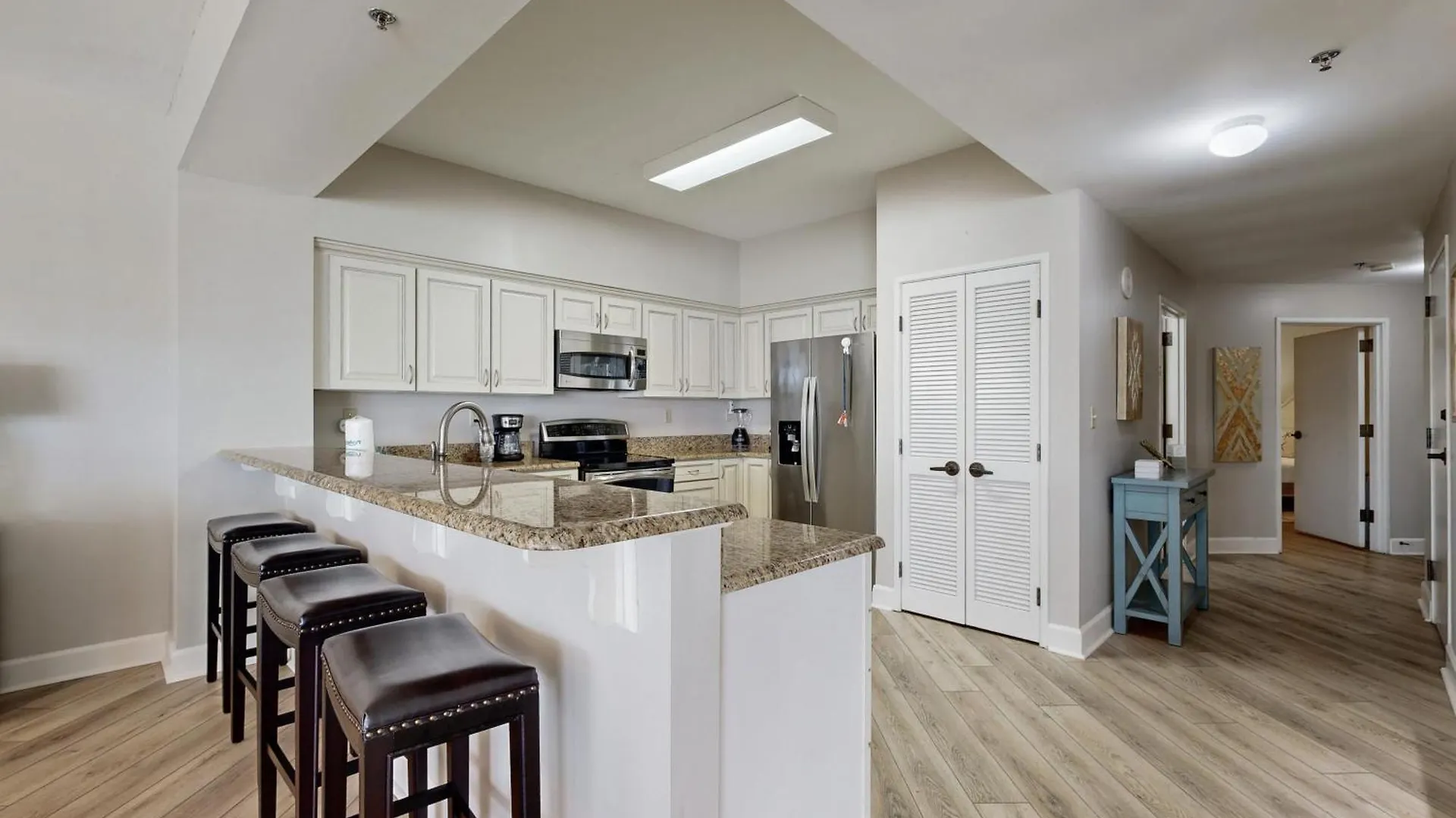 Holiday home Tops'l Tides Vi