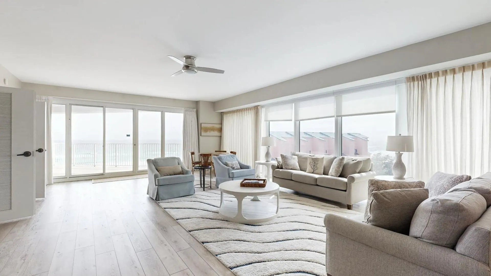 Tops'l Tides Vi Holiday home