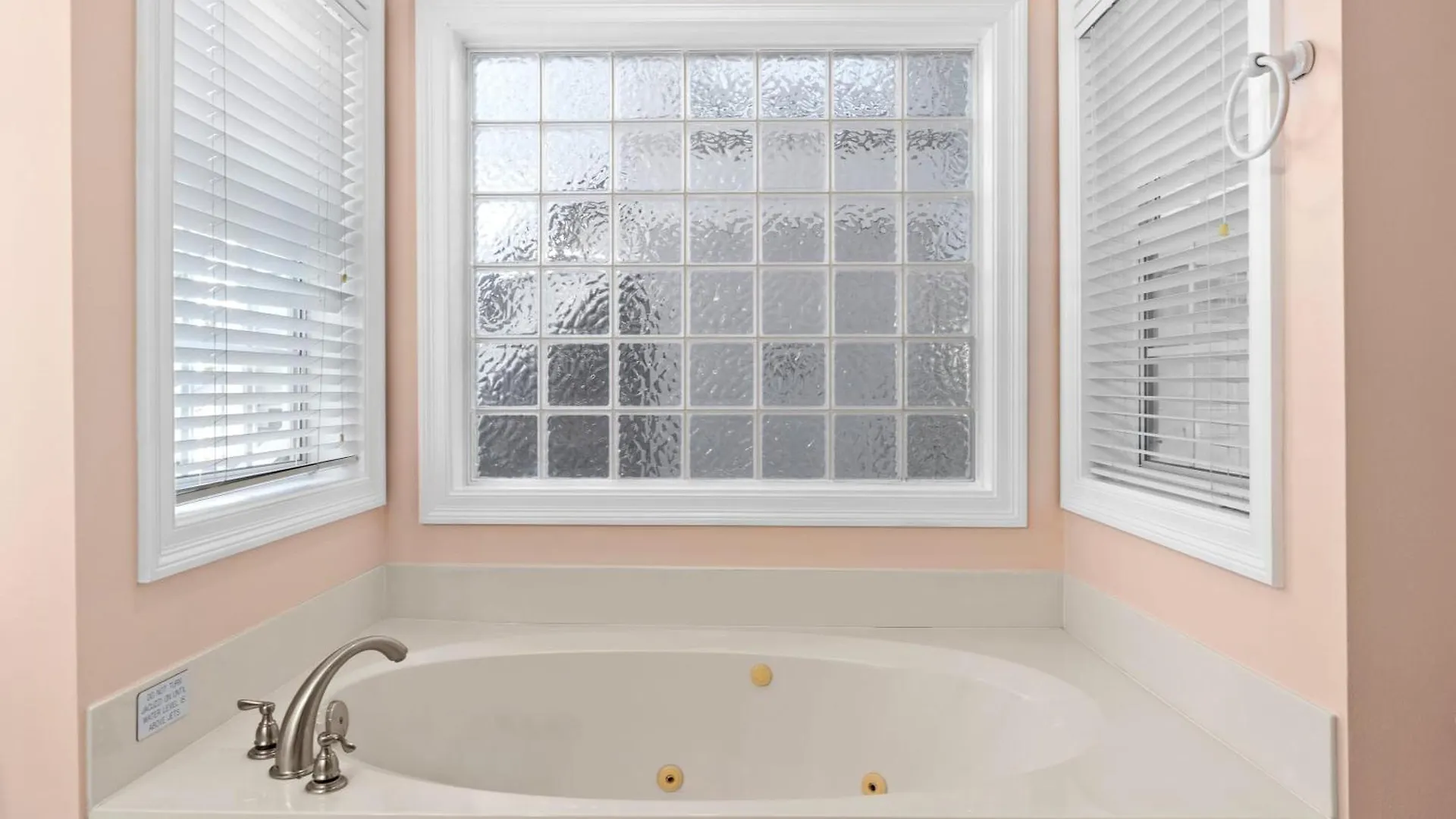 Calico Scallop By Avantstay Priv Pool Hot Tub *