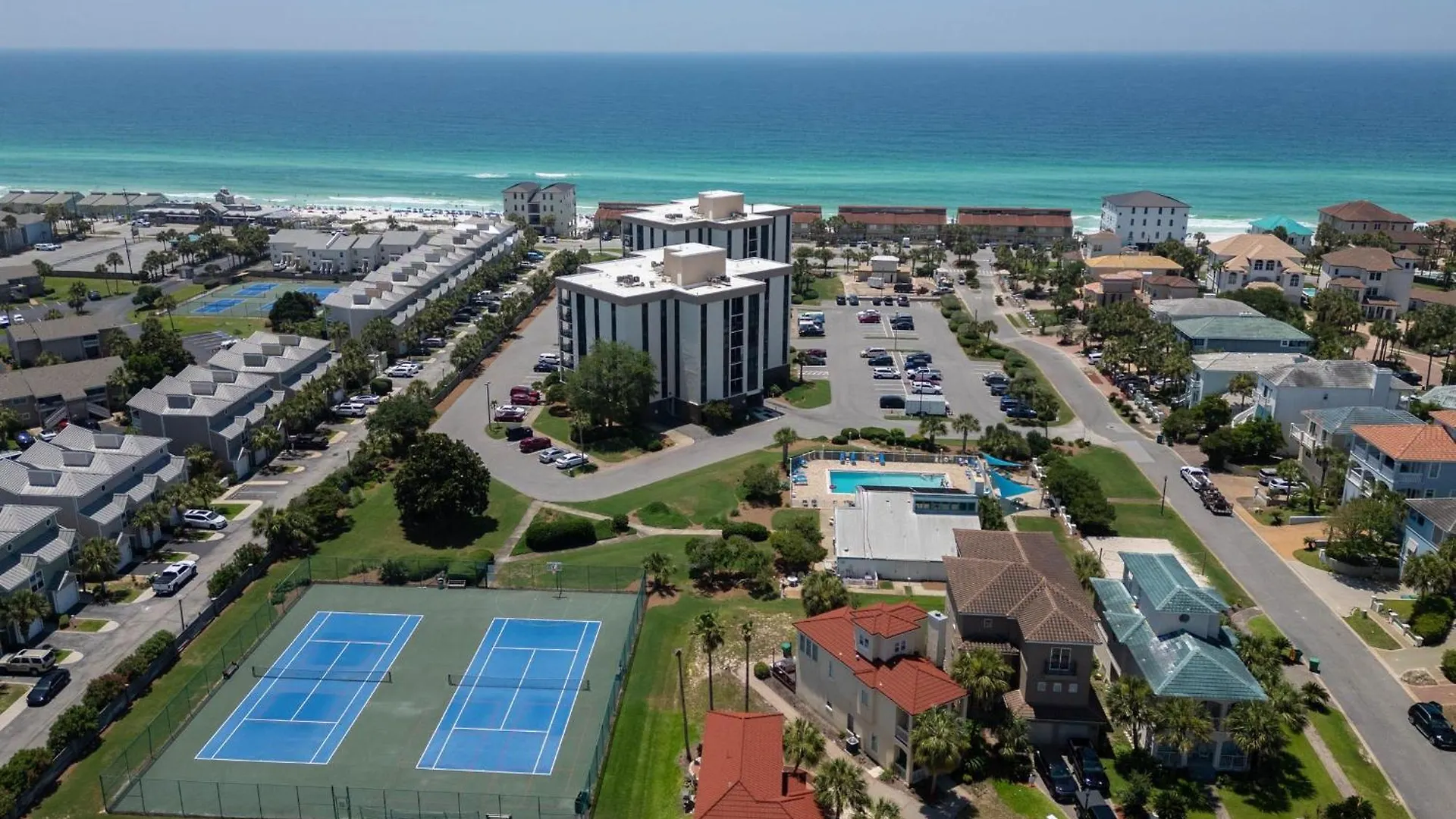 Enclave 703b- Sugar Sands Holiday home Destin