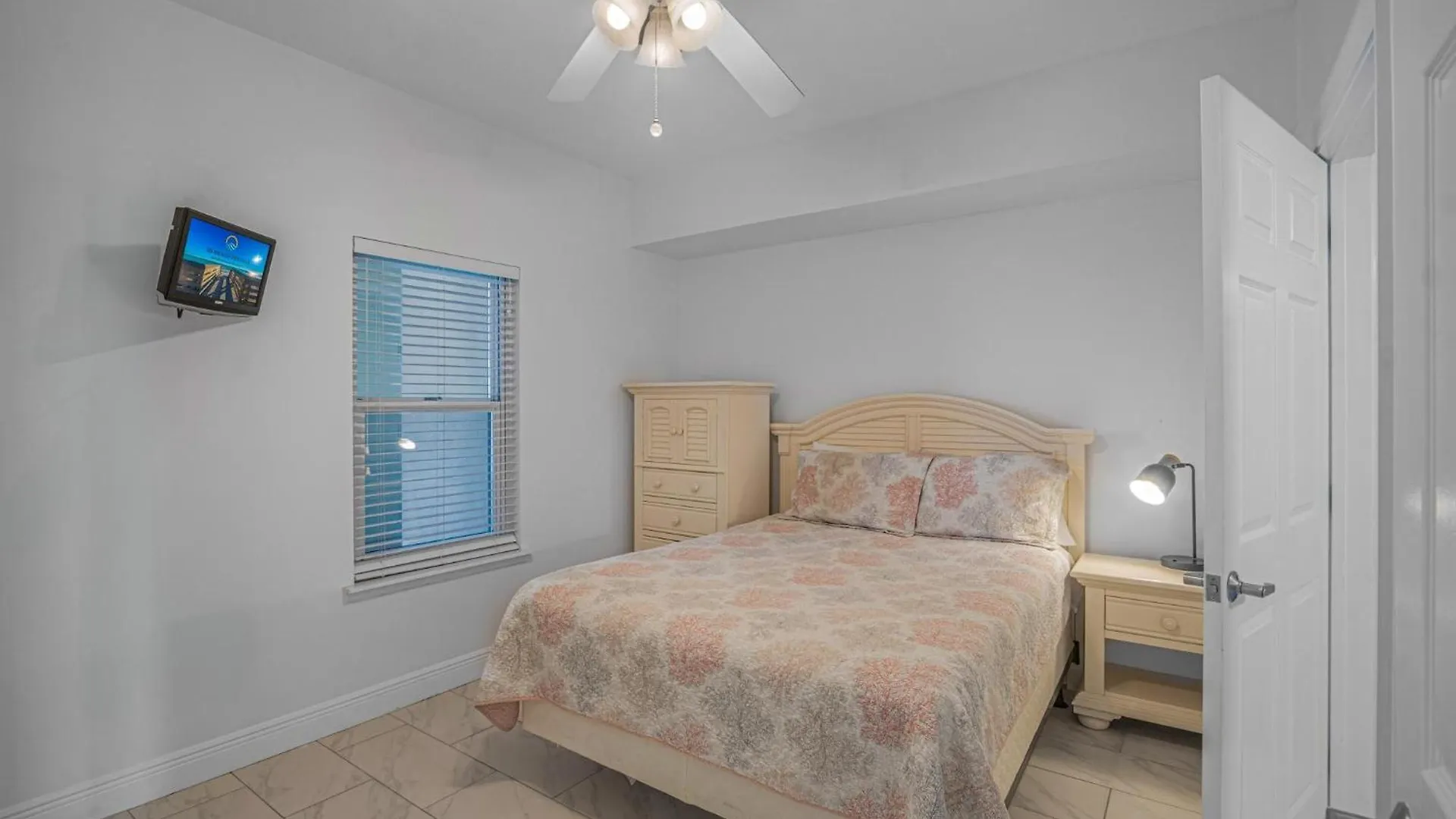 Ariel Dunes Ii 907 * Destin