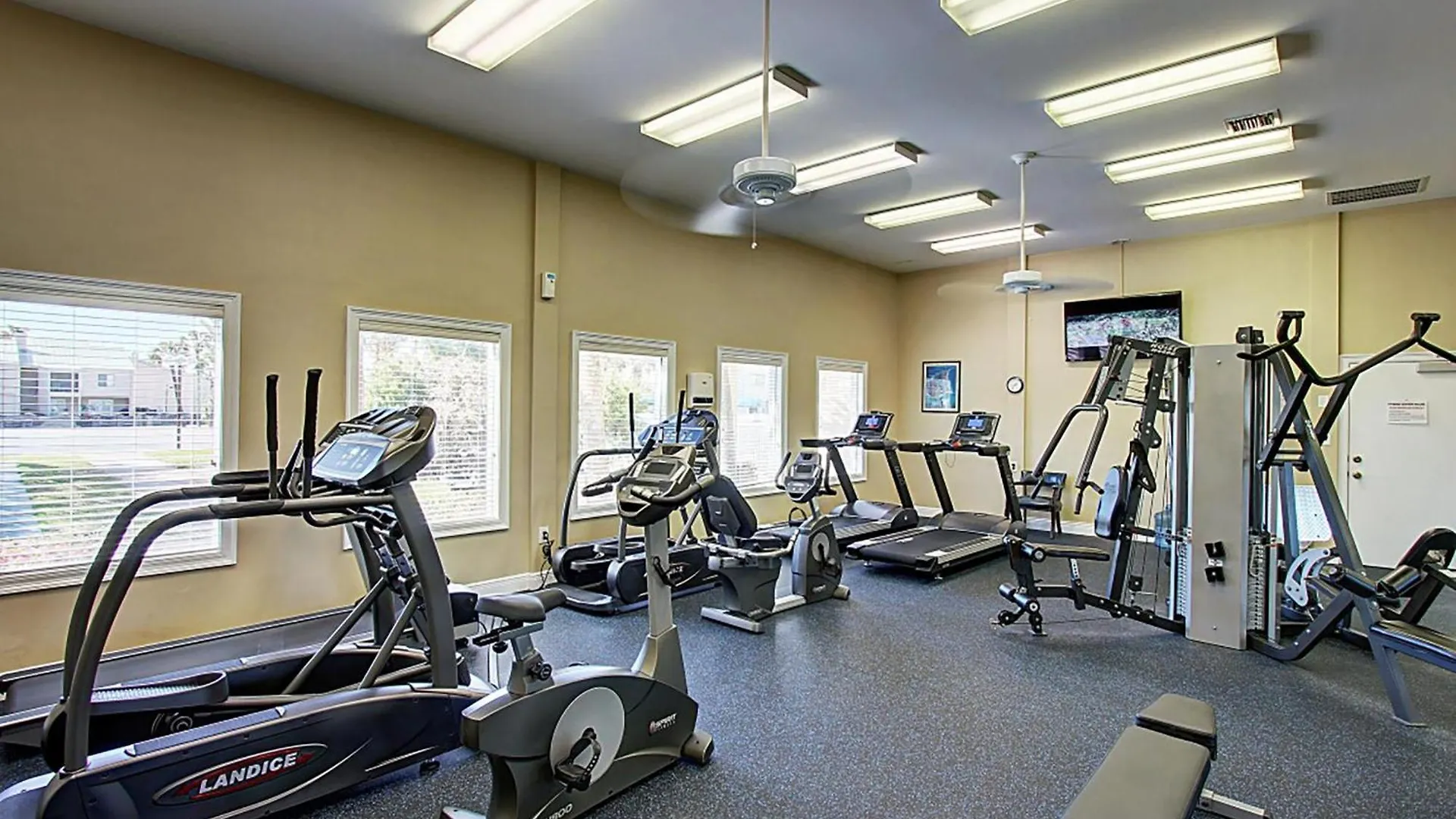 Shoreline Towers 1066 Destin