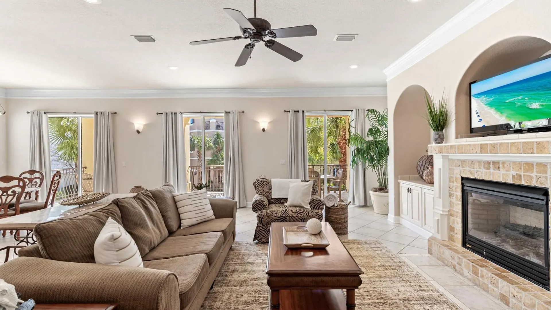 Golf Cart - Community Pool, Hot Tub And