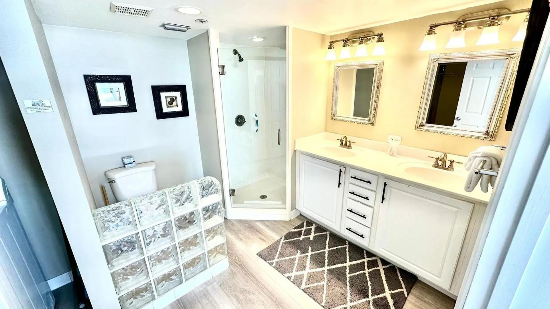 4071 Beachside One *
