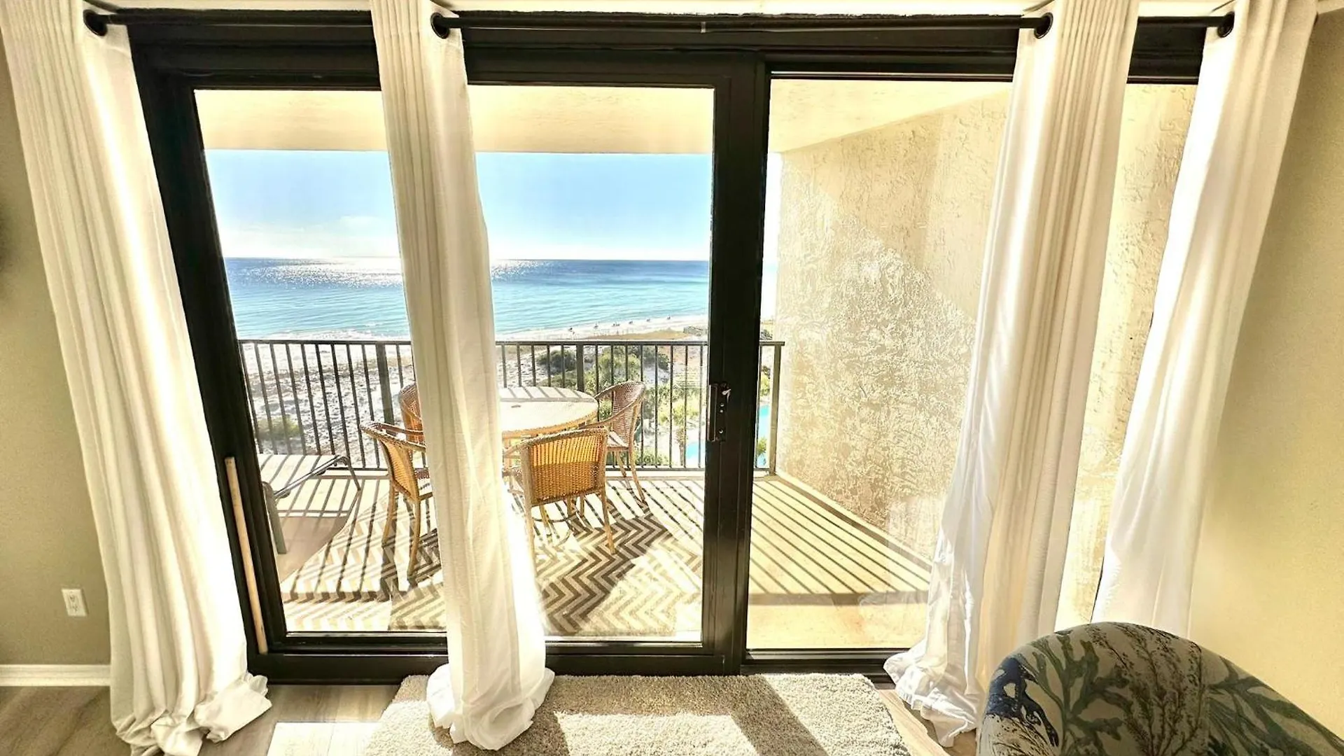 4071 Beachside One *
