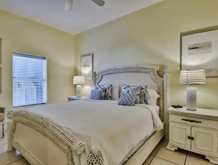 Bodacious Retreat In * Destin