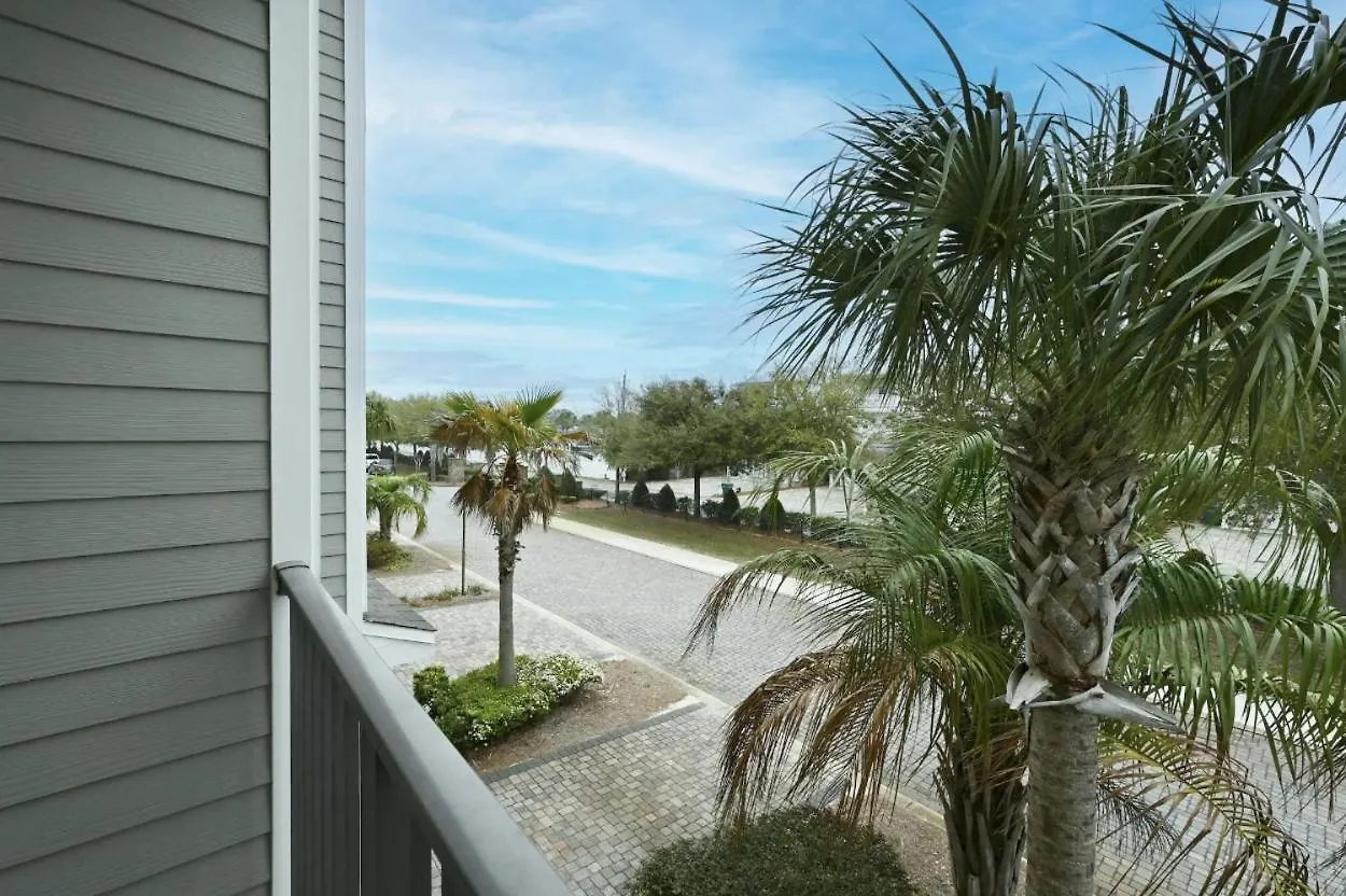 Holiday home Drift Away In Miramar *