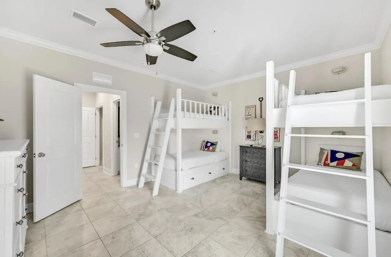 Drift Away In Miramar Holiday home *