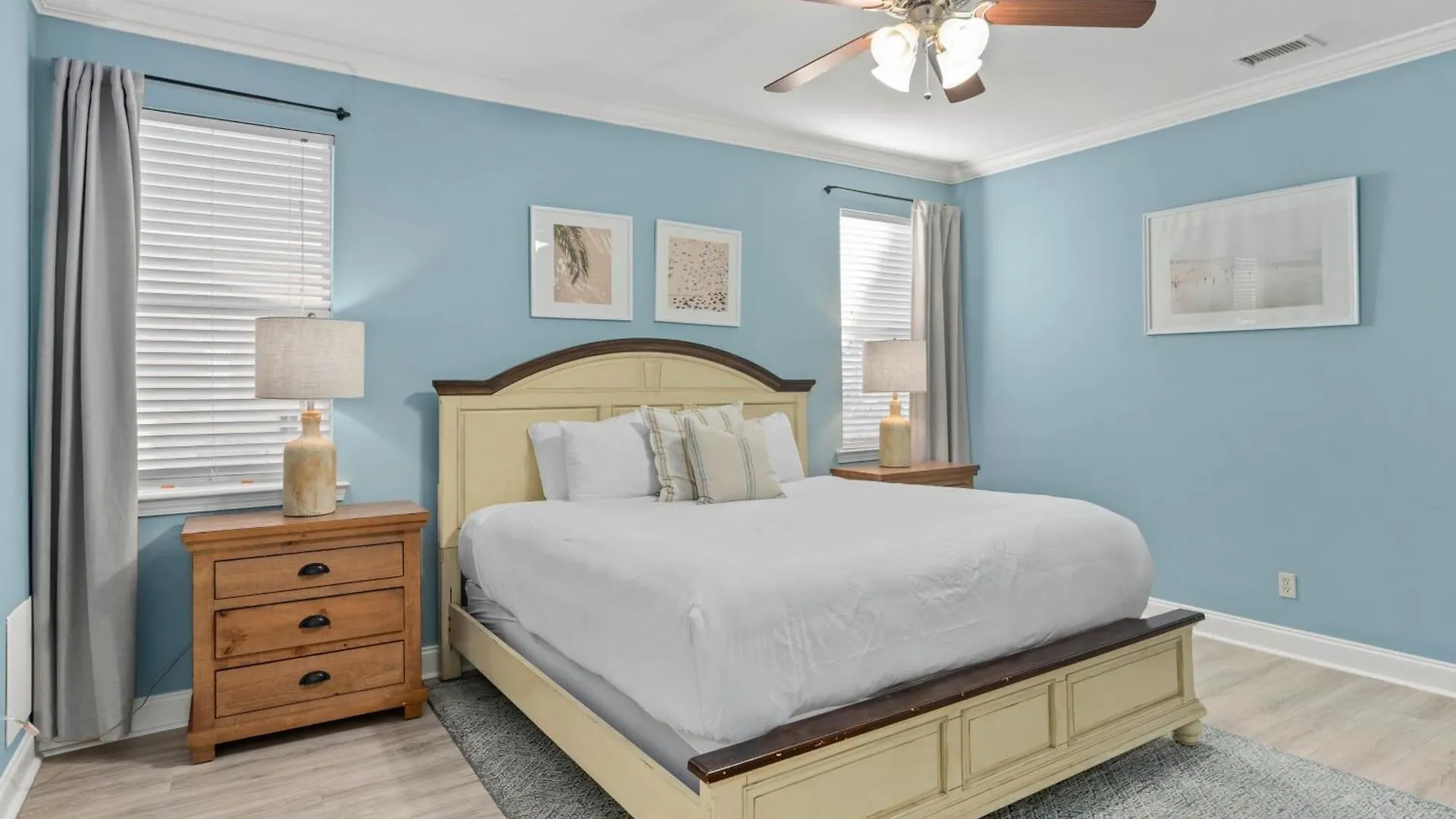 Coral By Avantstay Gorgeous Three Story W Two Balconies * Destin