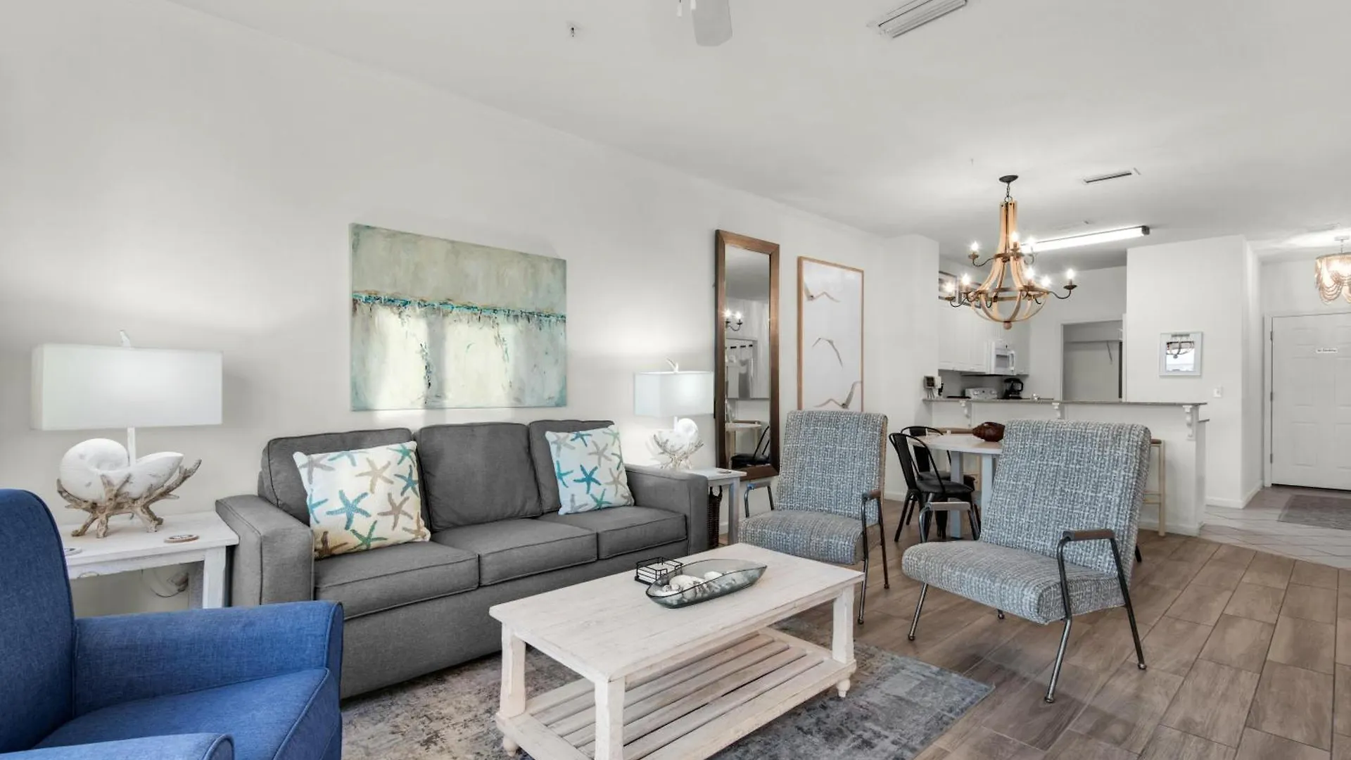 Holiday home Emerald Waters 305