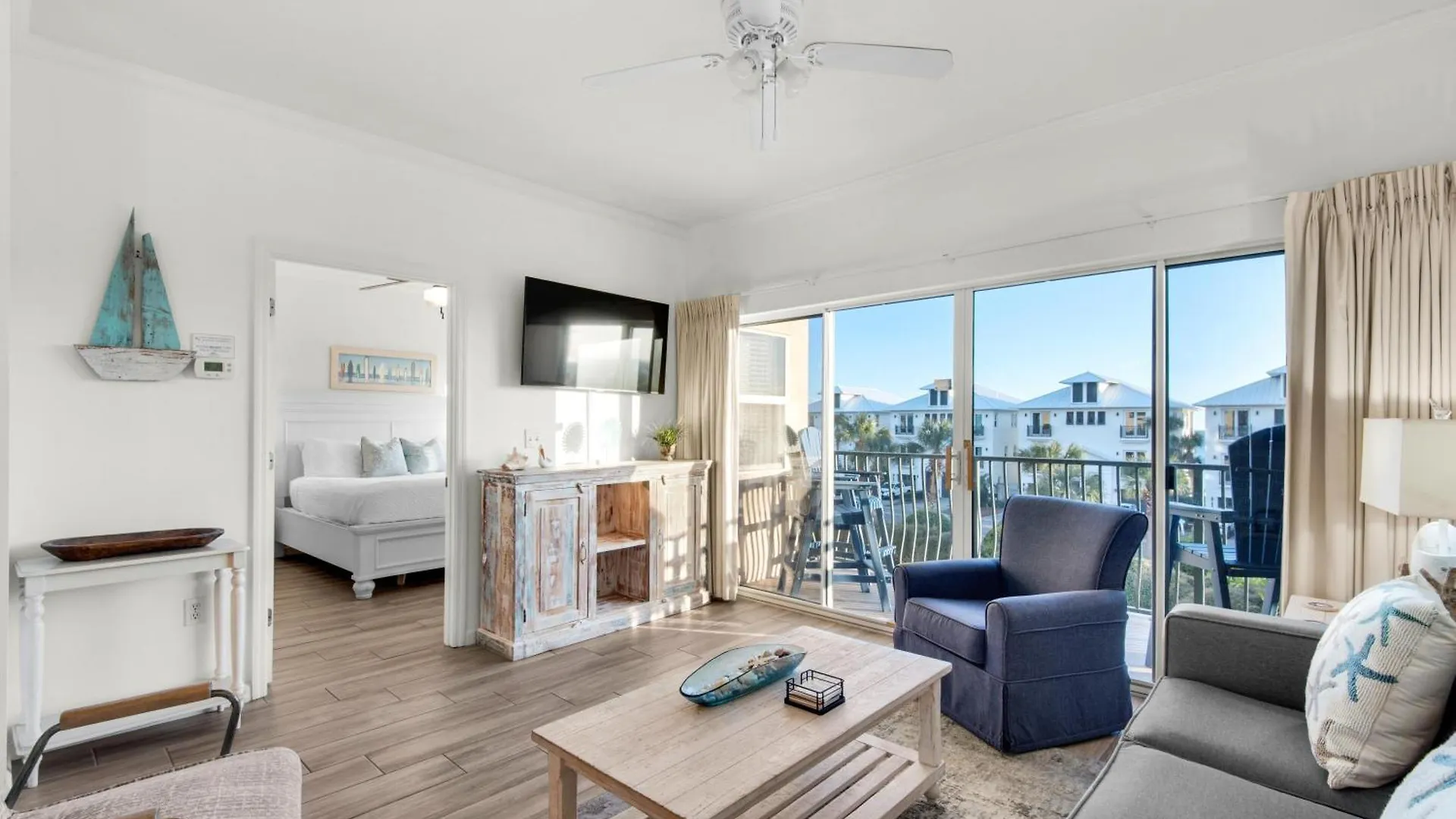 Emerald Waters 305 Destin