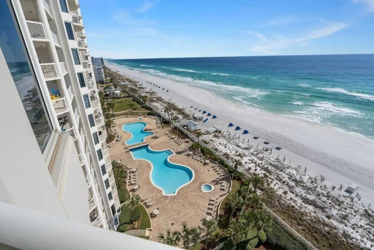 Silver Towers Unit W1105 *