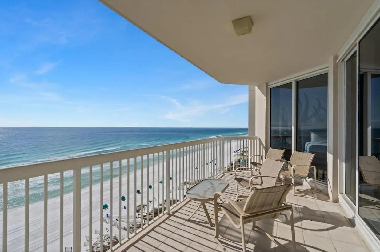 Holiday home Silver Towers Unit W1105