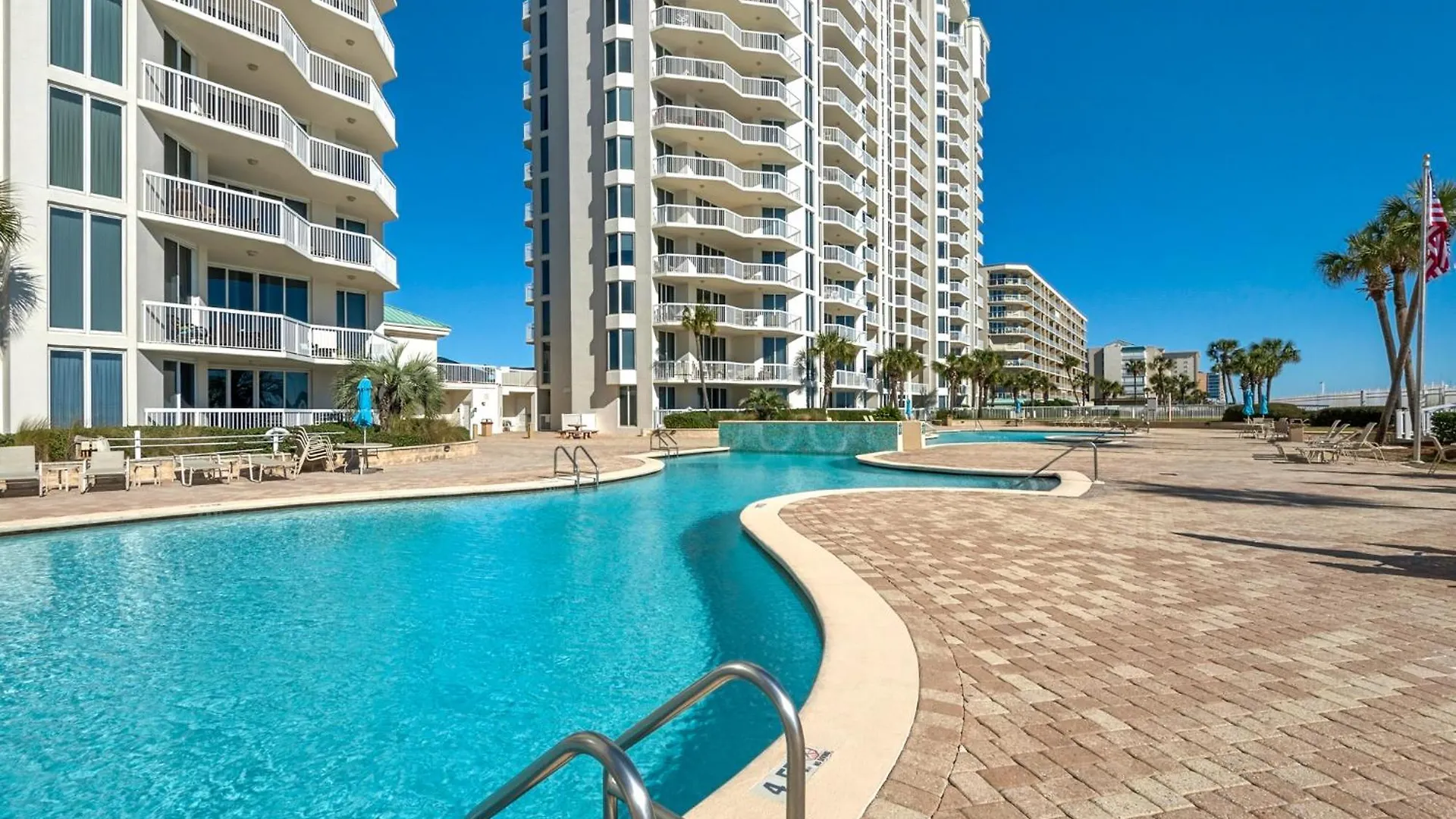 Holiday home Silver Towers Unit W1105