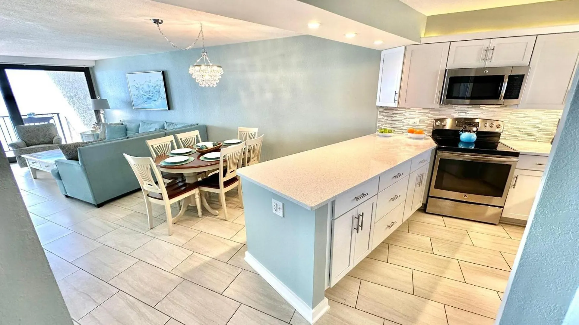 4111 Beachside One * 德斯廷