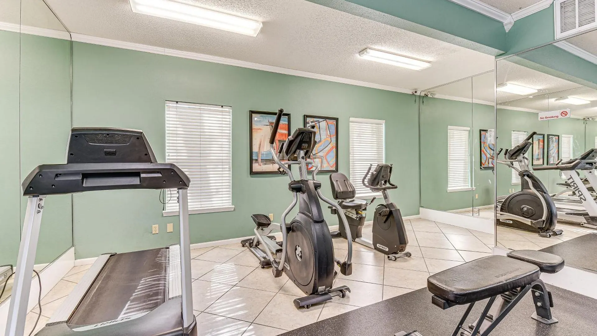 Community Outdoor Pool Miramar Condo! Destin