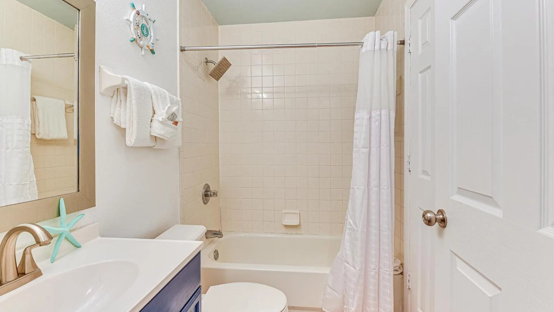 Community Outdoor Pool Miramar Condo! * Destin