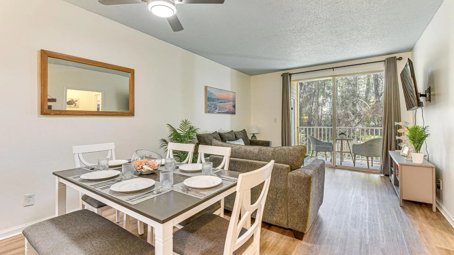 Community Outdoor Pool Miramar Condo! * Destin