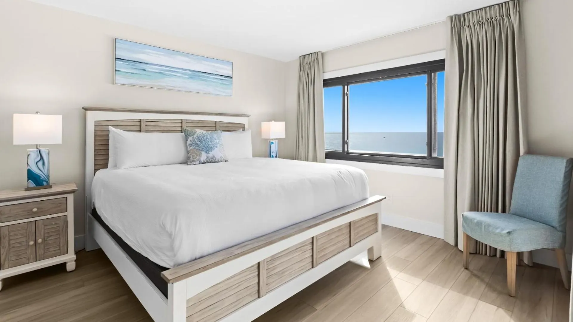 Emerald Towers 0704 بيت للعطل دستين