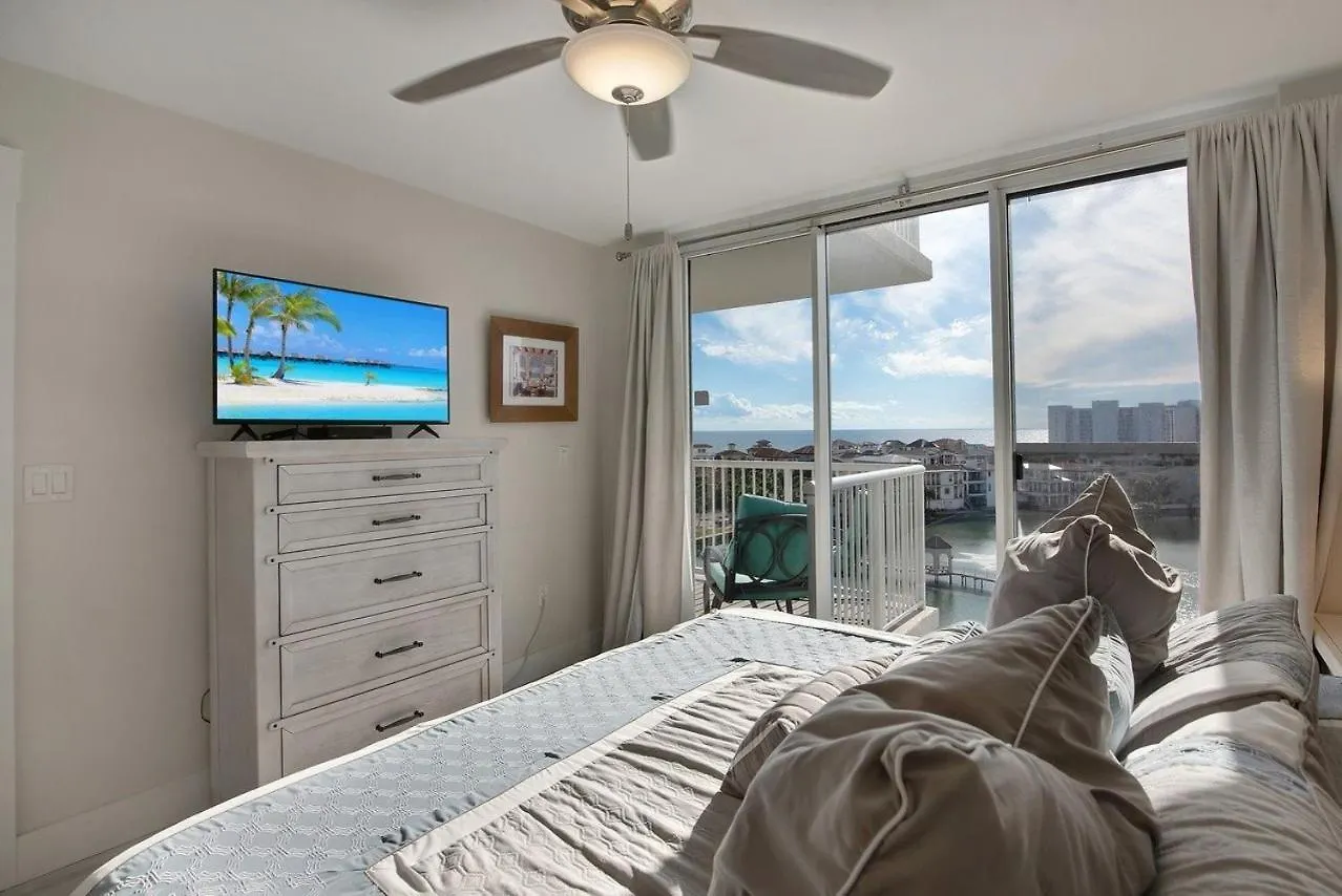 Apartment Terrace At Pelican 0707