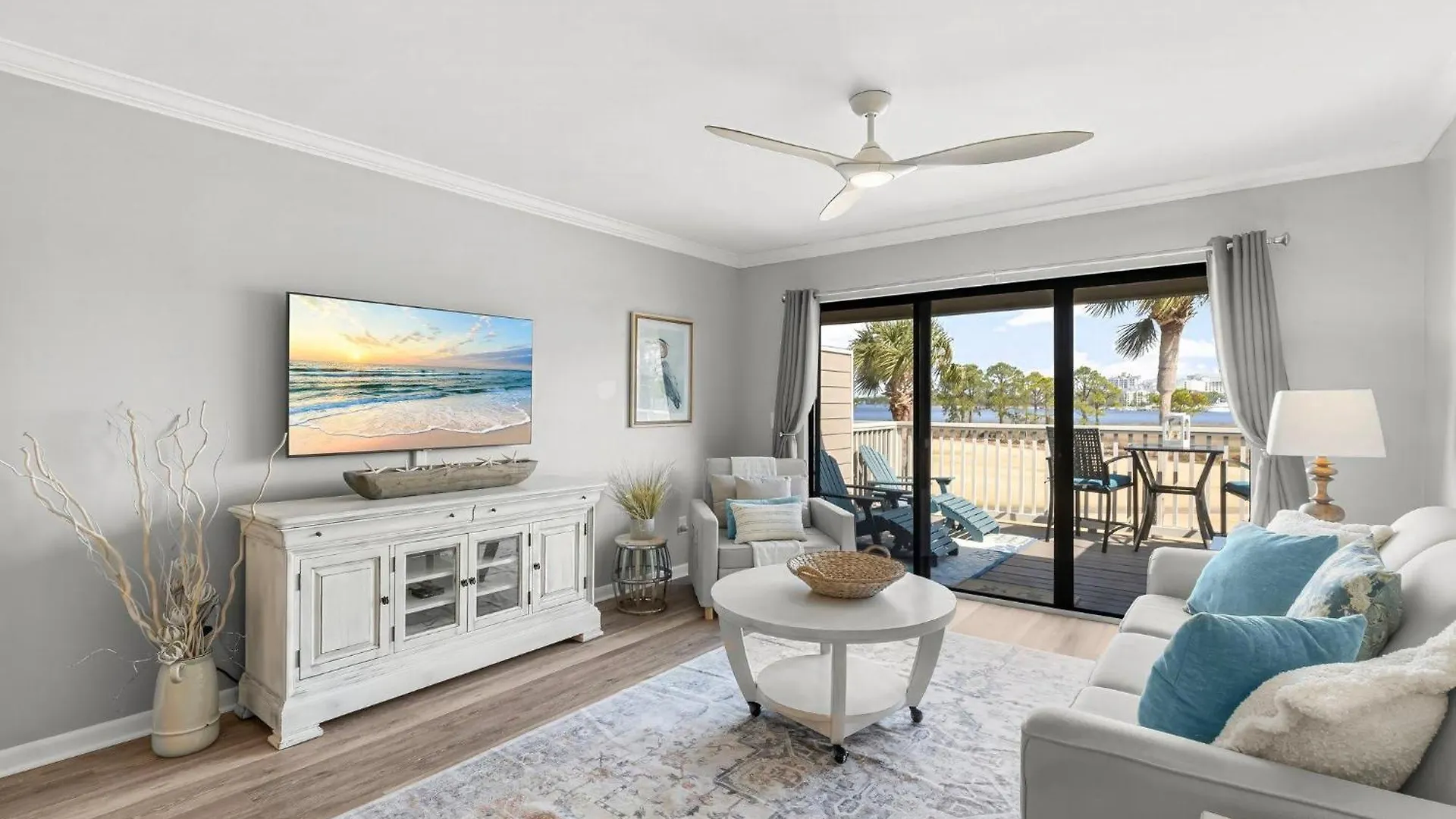 823 Harbour Point Destin