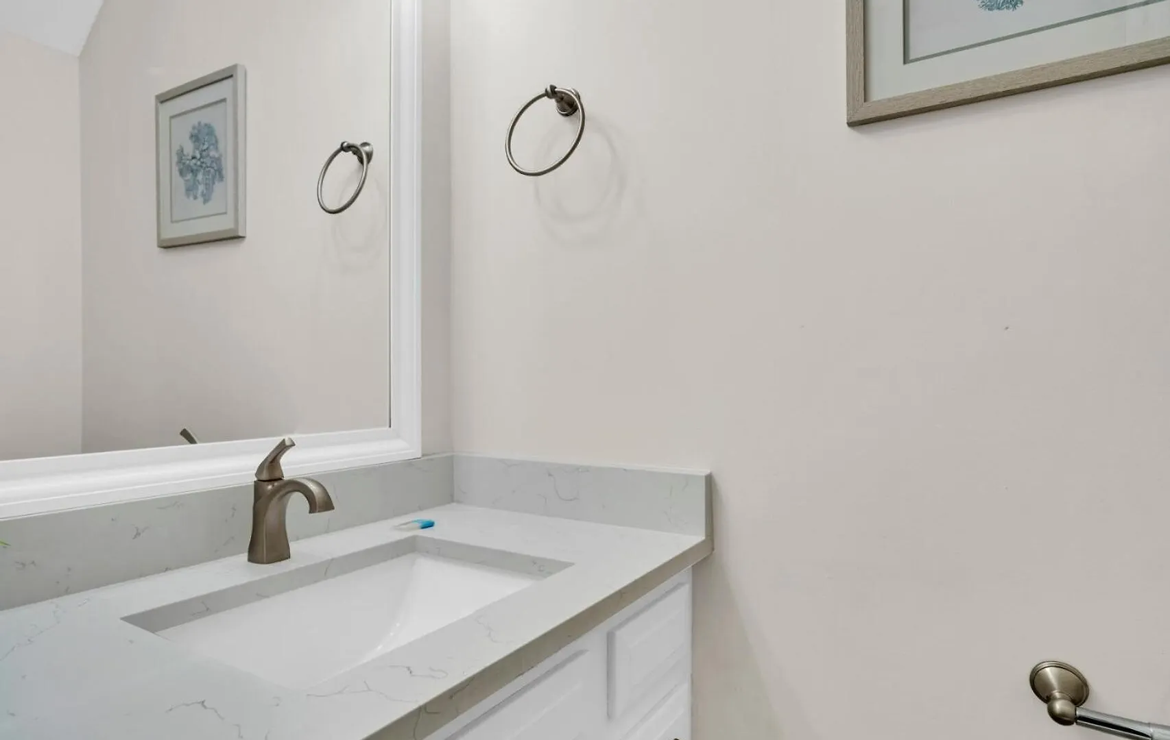 Woodland Shores 42 Near Sleeps 7 Holiday home Destin