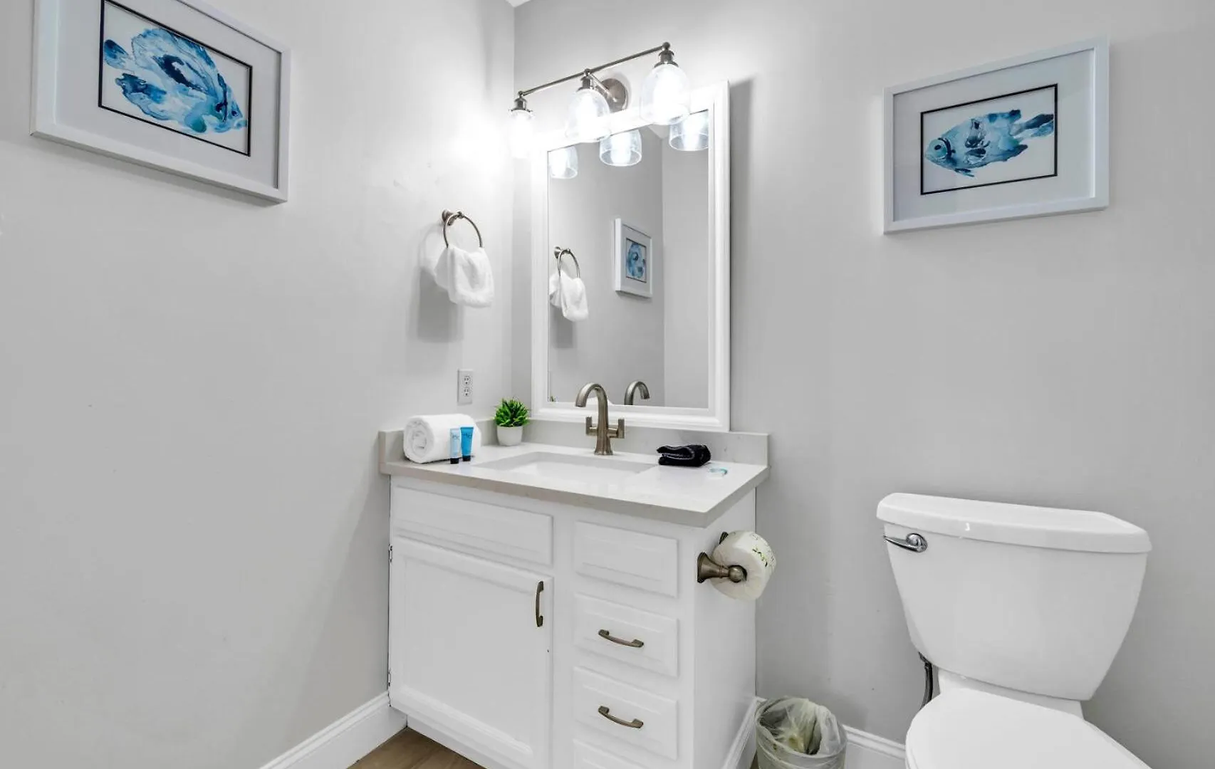 Woodland Shores 42 Near Sleeps 7 Holiday home Destin