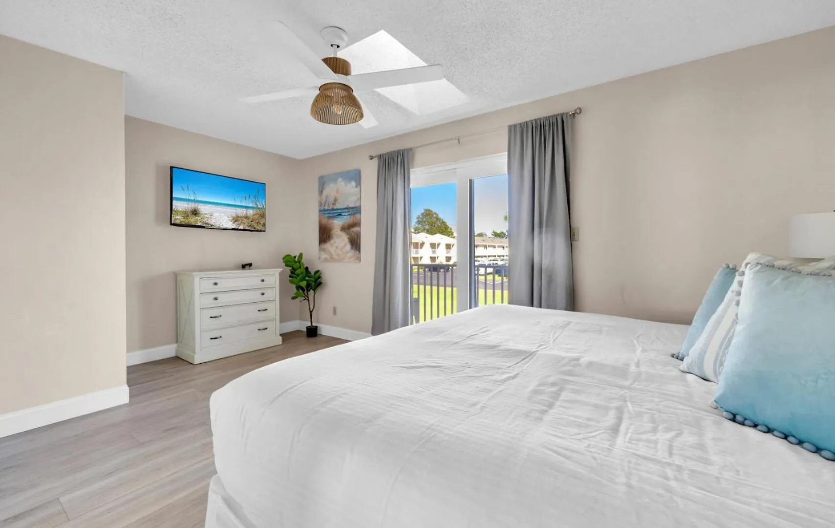 Woodland Shores 42 Near Sleeps 7