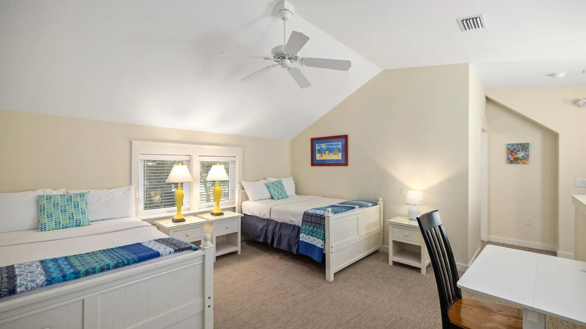 1381 Laurel Grove *