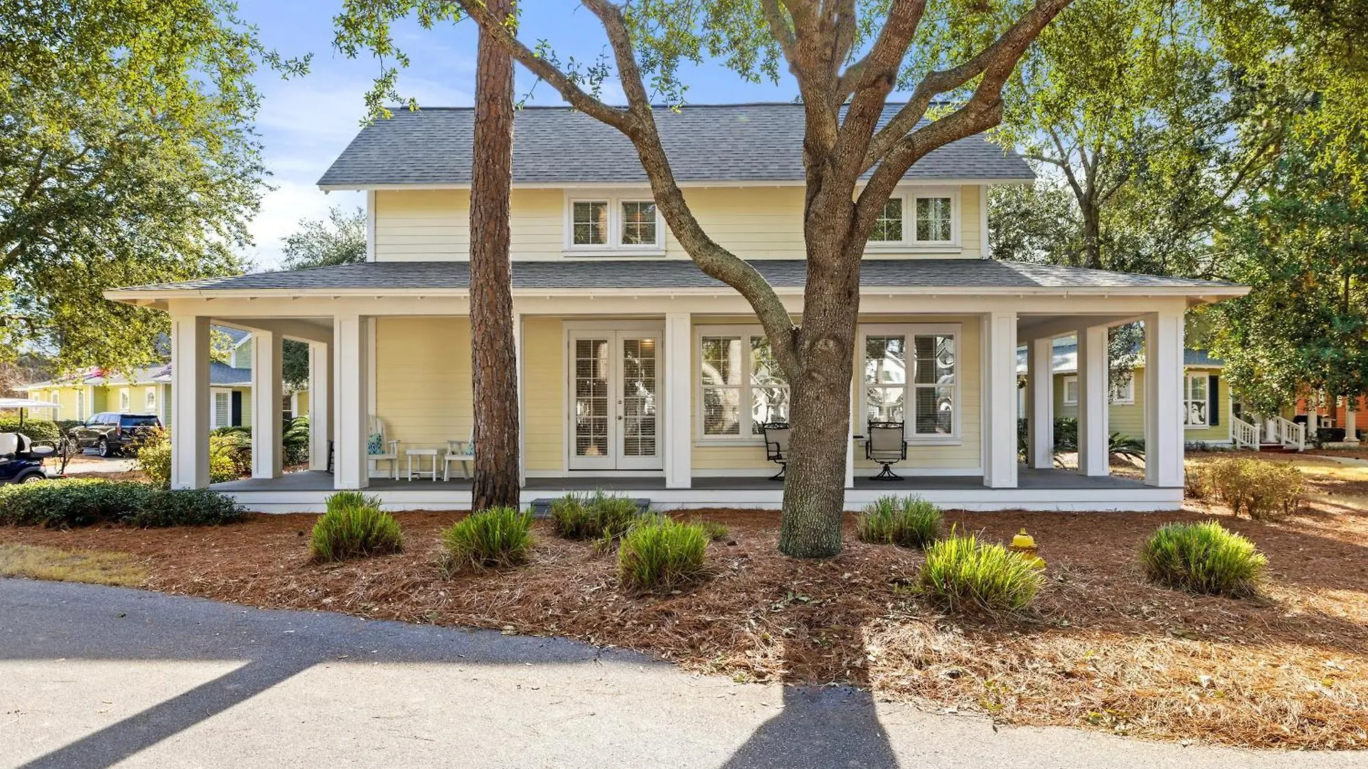 1381 Laurel Grove