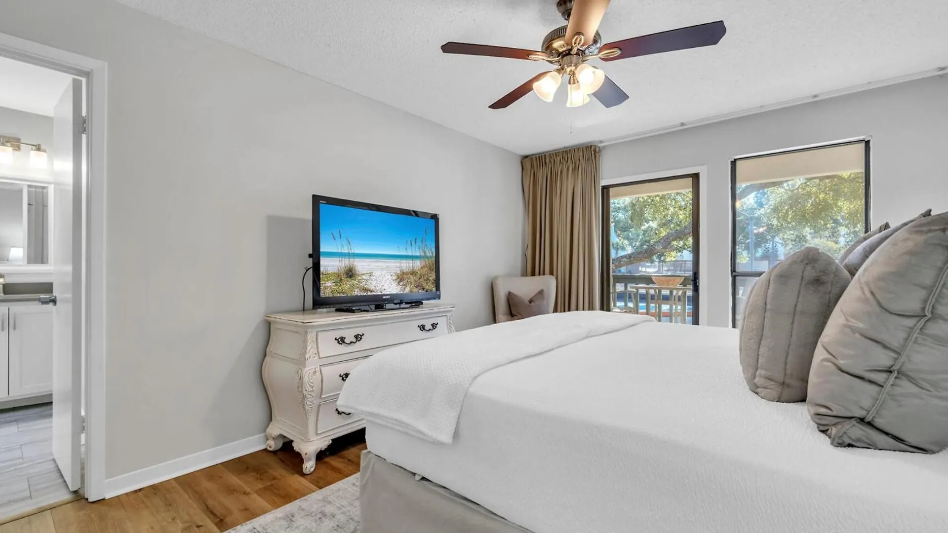 Apartment Tops'l Tennis Village 26 Destin