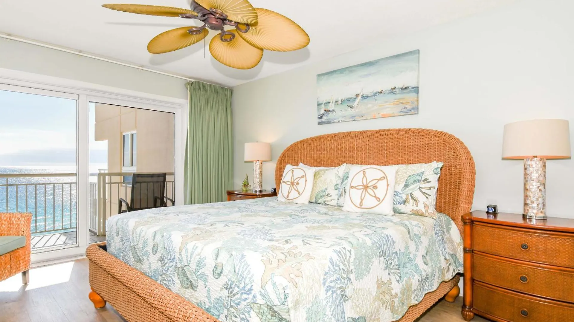 Apartment Towers 131 Destin