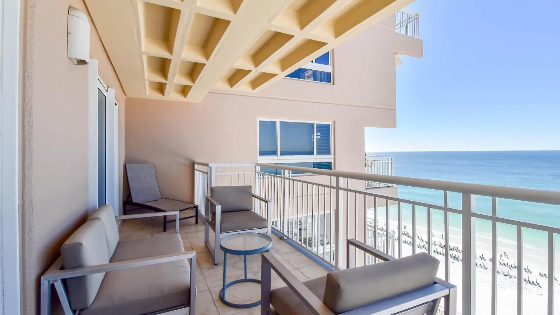Apartment Towers 133 Destin