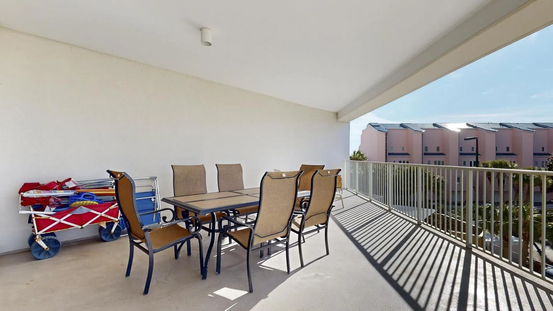Apartment Tops'l Tides 0207 *