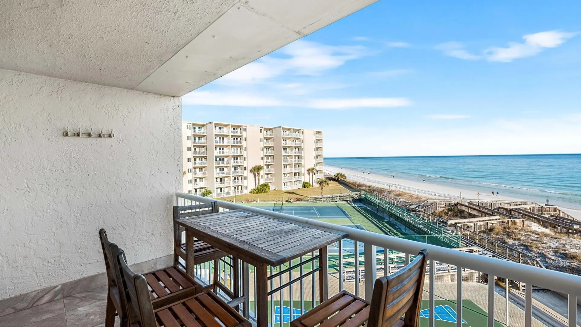 Surf And Racquet Unit 403 Holiday home