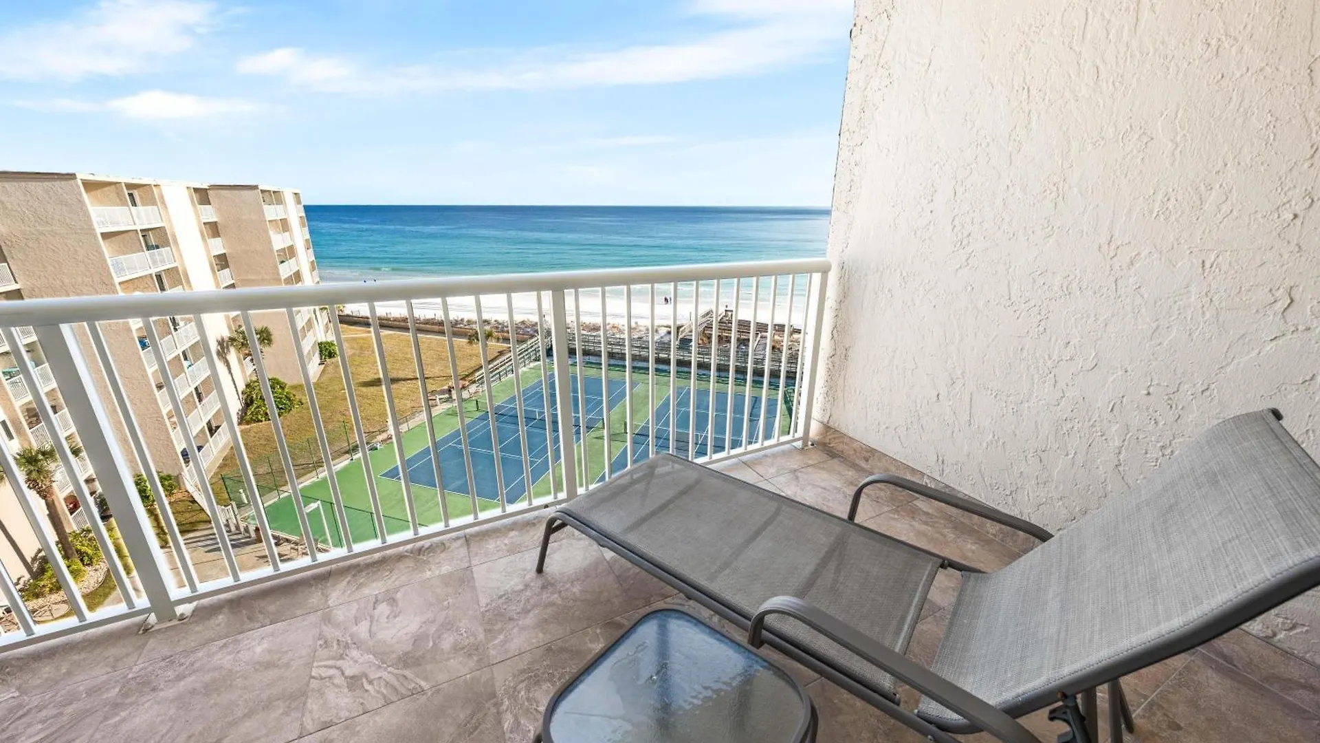 Surf And Racquet Unit 709 Holiday home Destin