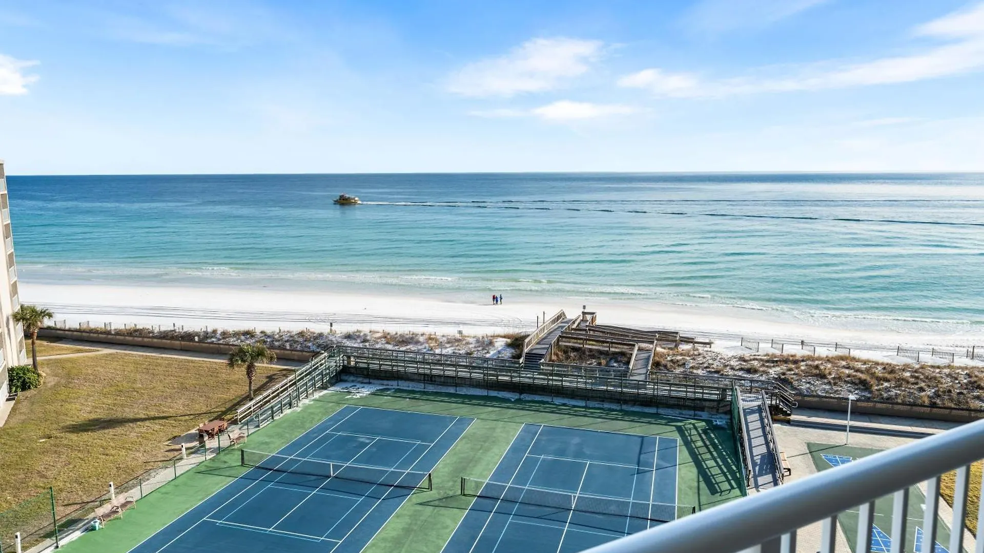 Surf And Racquet Unit 709 Destin