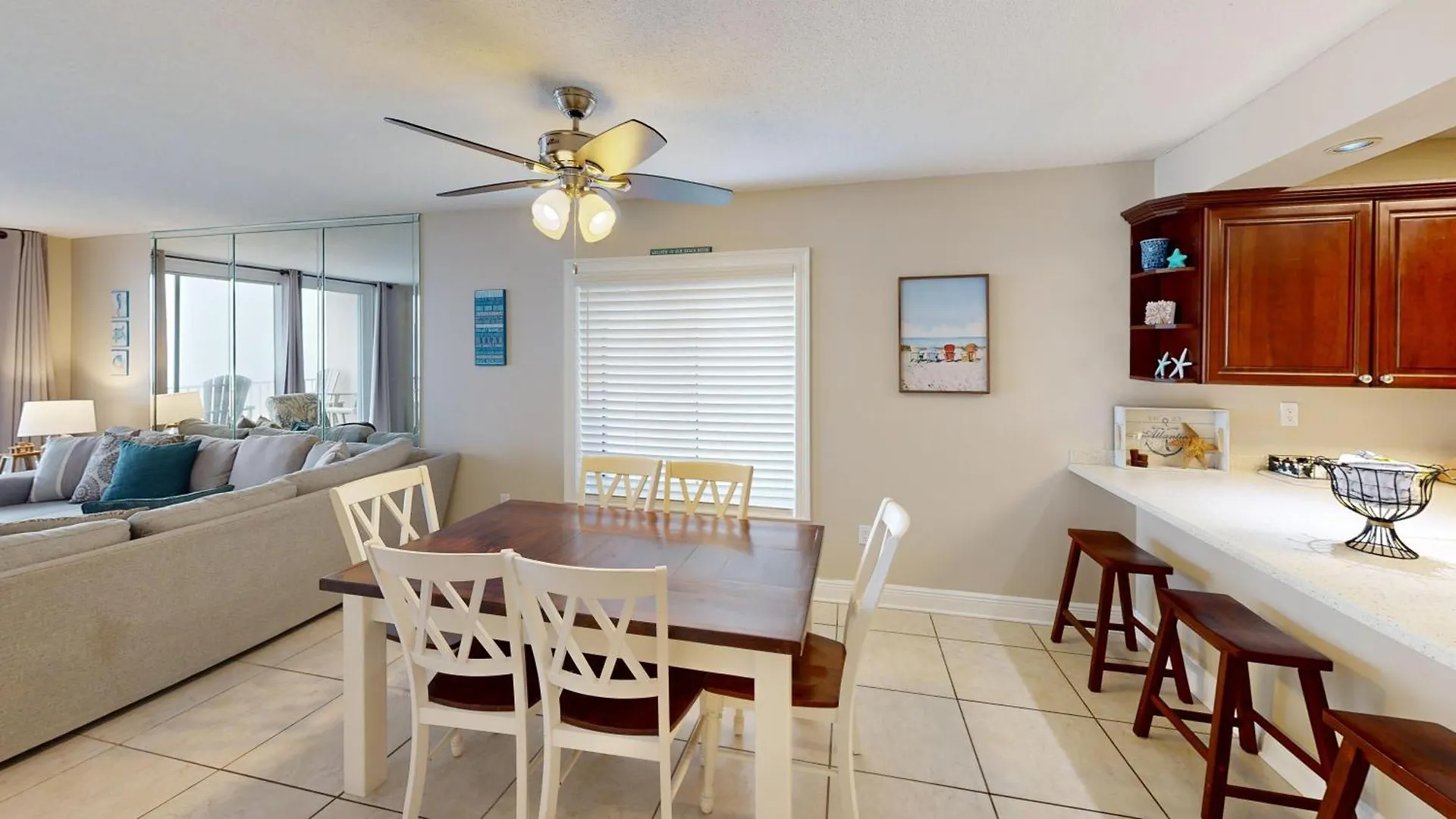 Apartment On The Gulf 407-by Isle Destin