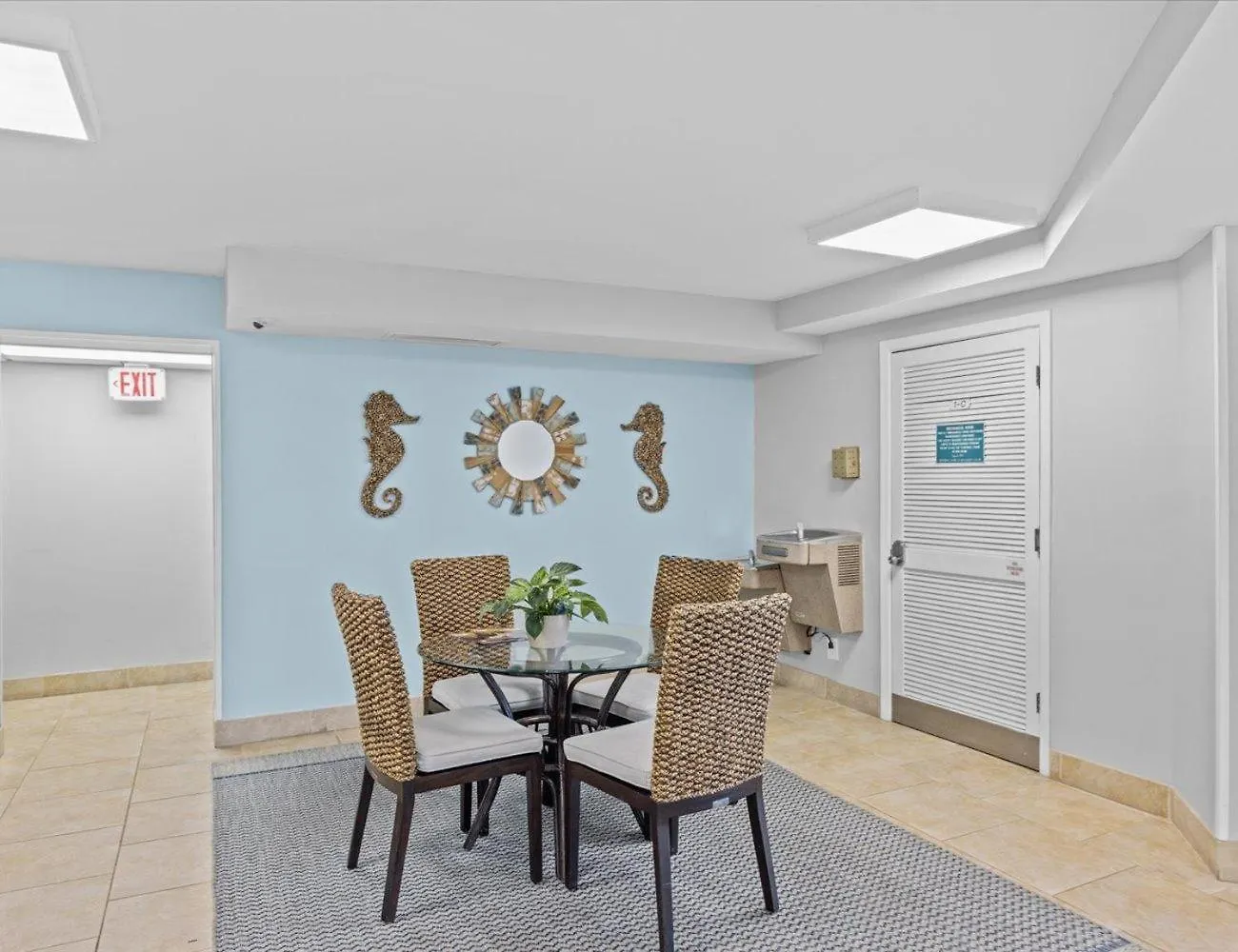 Surf And Racquet Unit 212 * Destin