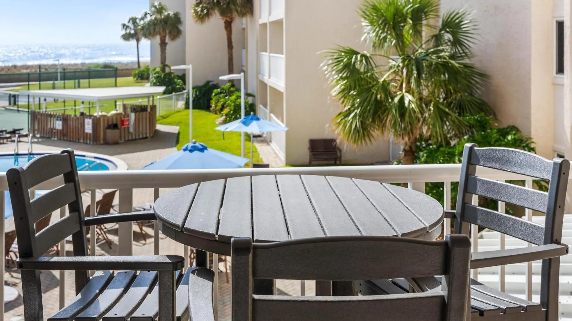 Surf And Racquet Unit 212 Holiday home Destin
